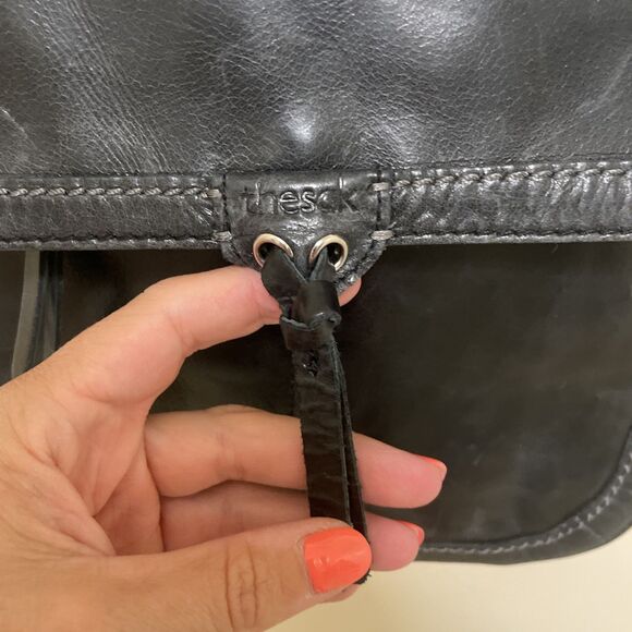 The Sak Ventura Convertible Backpack Distressed Black Leather Crossbody Handbag main image 10